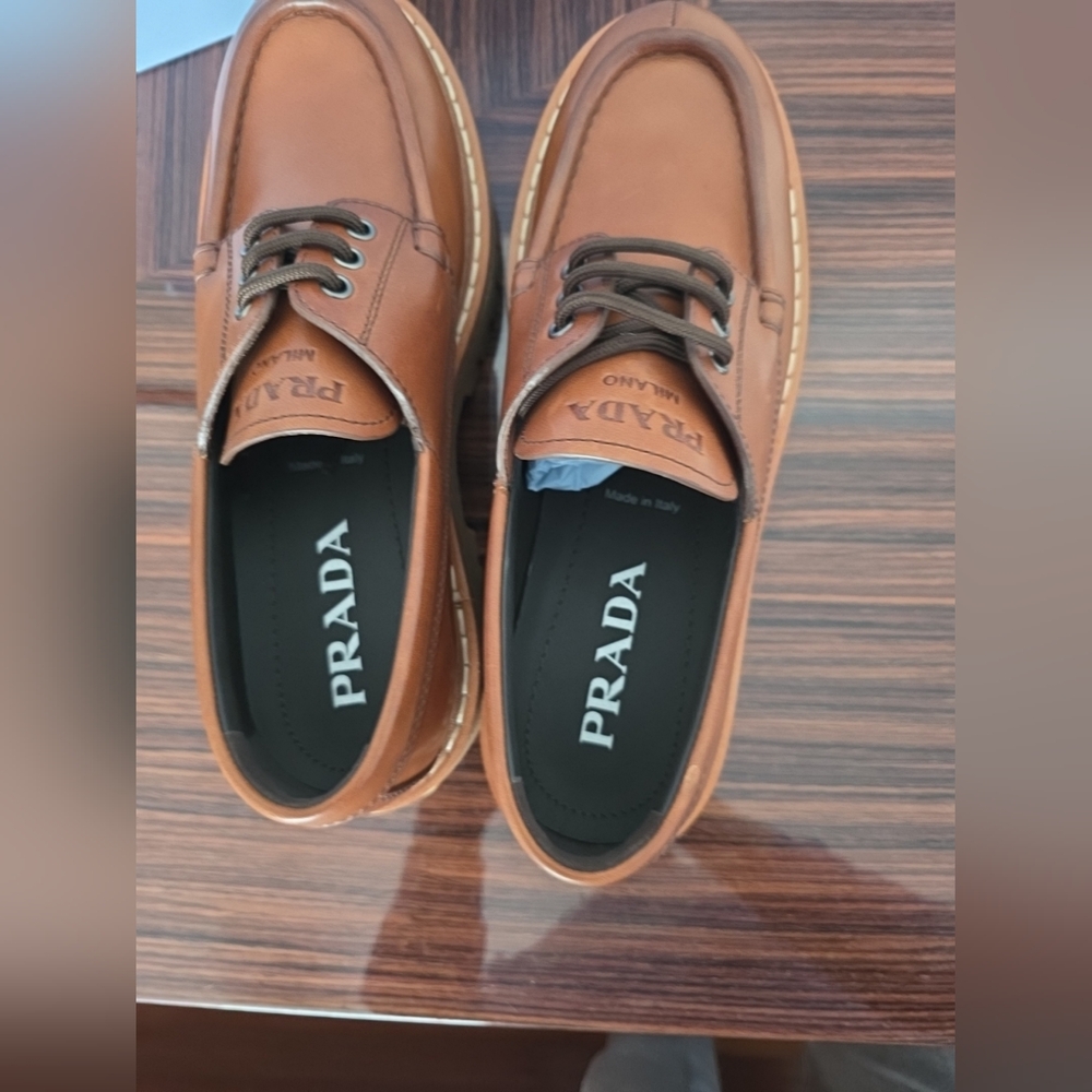 Prada Women's Brown Leather Shoes - Picture 9 of 12